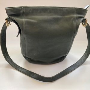 Vintage Coach shoulder bag